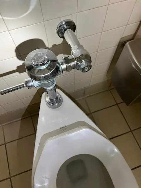 Fixture installation and repair for Garbage Disposal in White Marsh Station